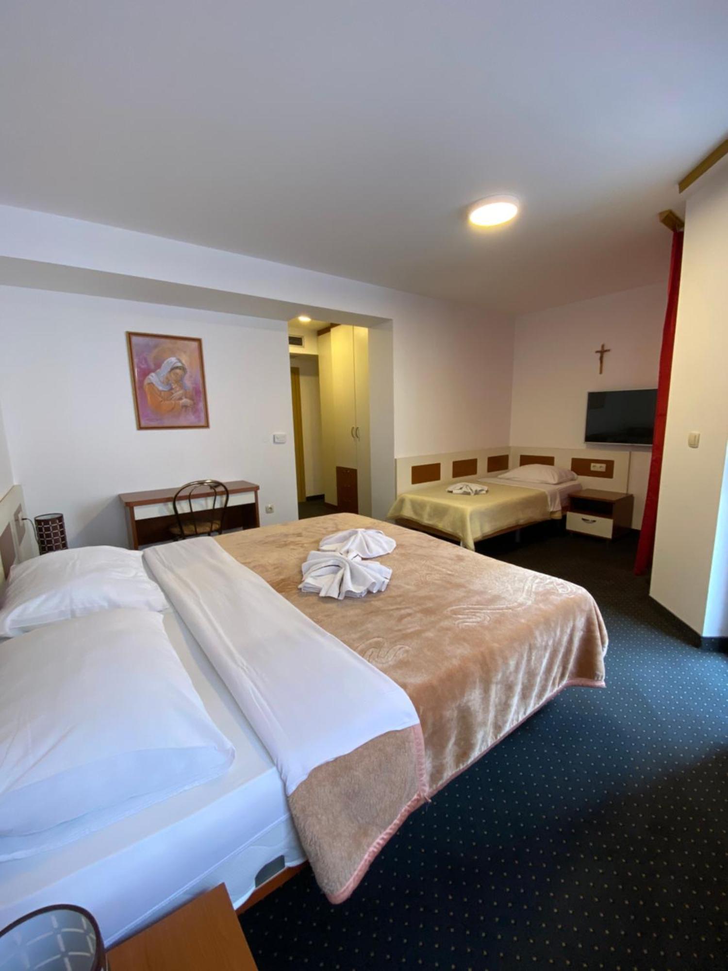 Hotel Frankoni Medugorje Bagian luar foto